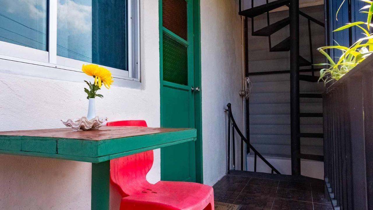 Sabina Guesthouse Kamala Exteriér fotografie